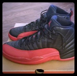 RETRO JORDAN 12 SZ 12